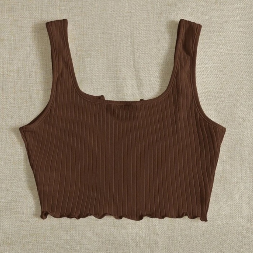 Notched Neck Rib-Knit Cropped Tank Top Size Large - Picture 2 of 7